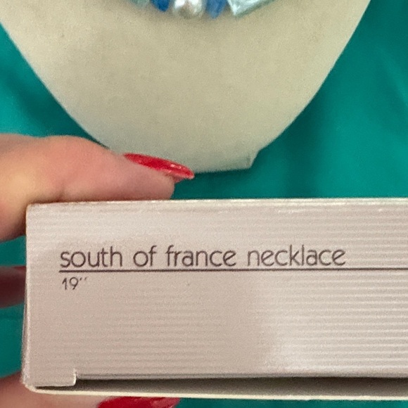 Avon Vintage 1988 South of France Faux Pearl Molded Blue Green Bead Necklace - Picture 3 of 7